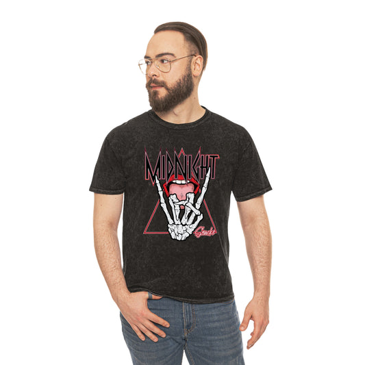 MIDNIGHT SNACKS BAND TEE