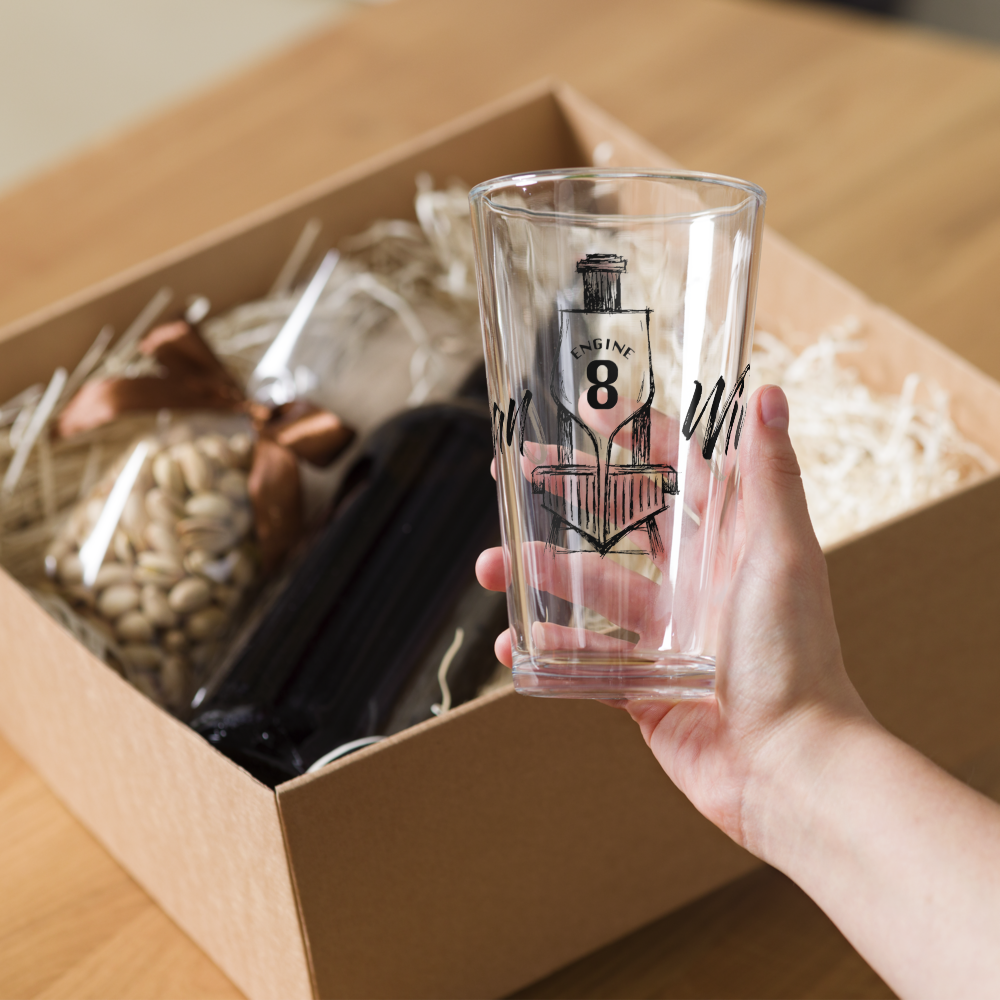 ENGINE 8 SHAKER PINT GLASS